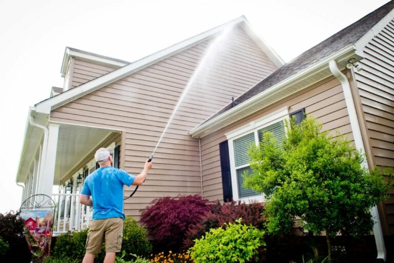 The Ultimate Guide to House Washing in Auckland: Keep Your Home Looking New